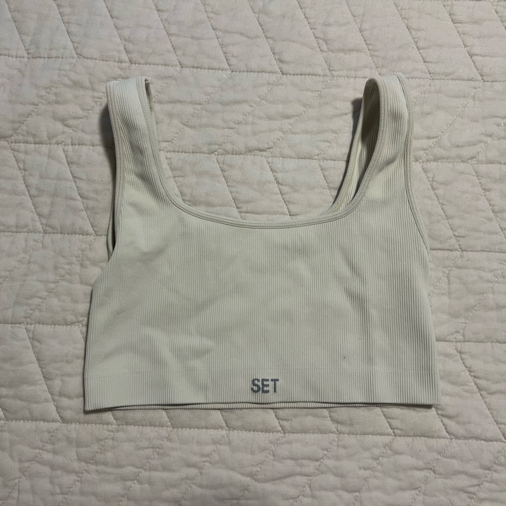 SET Active Scupltflex sports bra